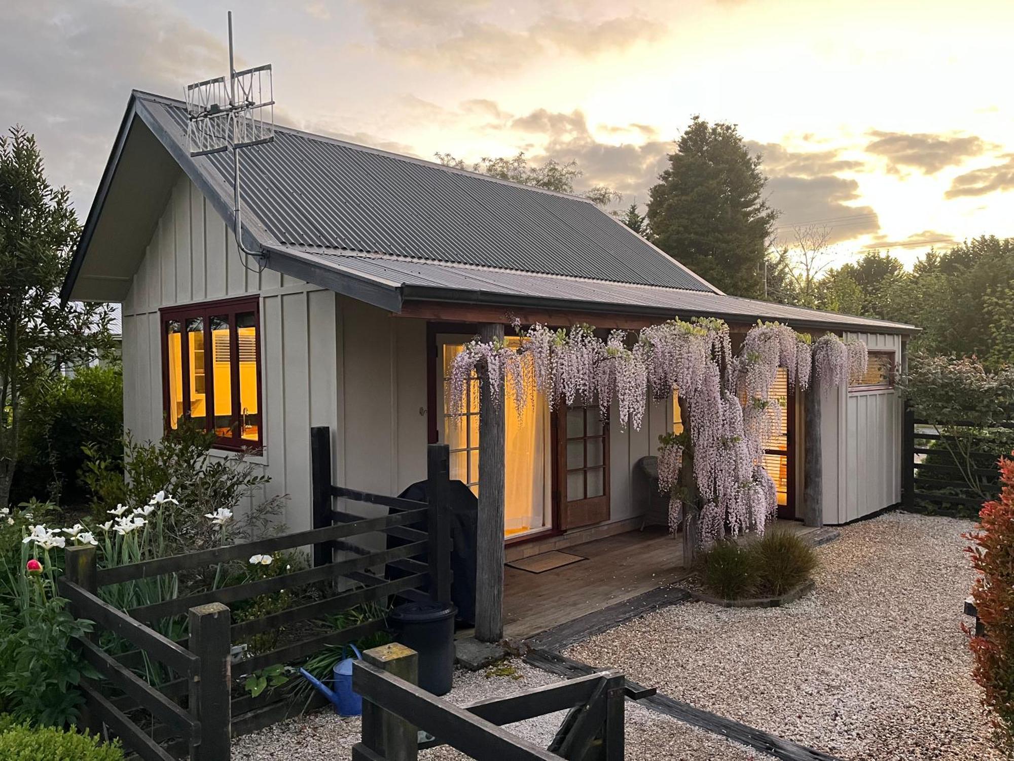 Tasman Village Cottage Extérieur photo